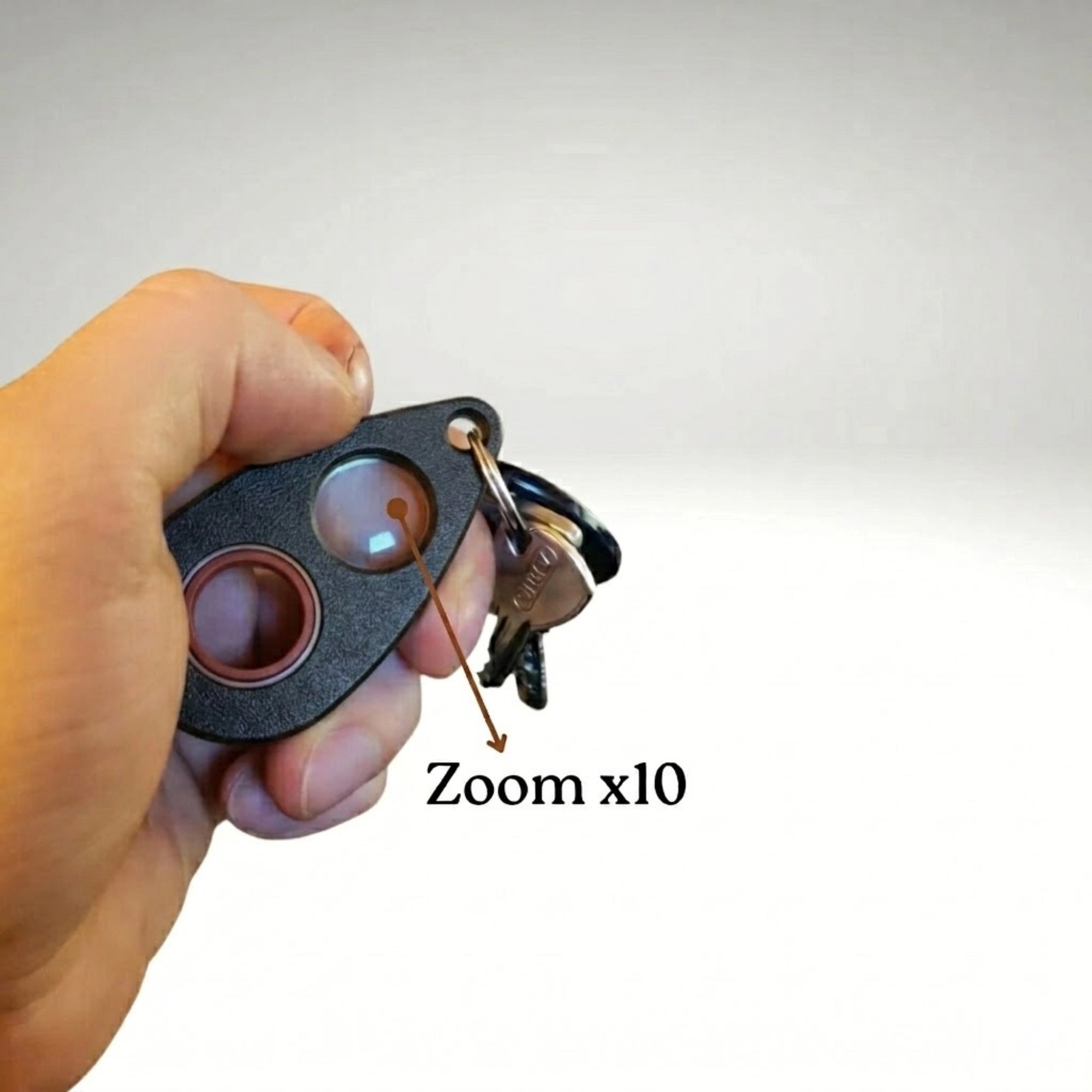 Lens Spinner Keychain V2